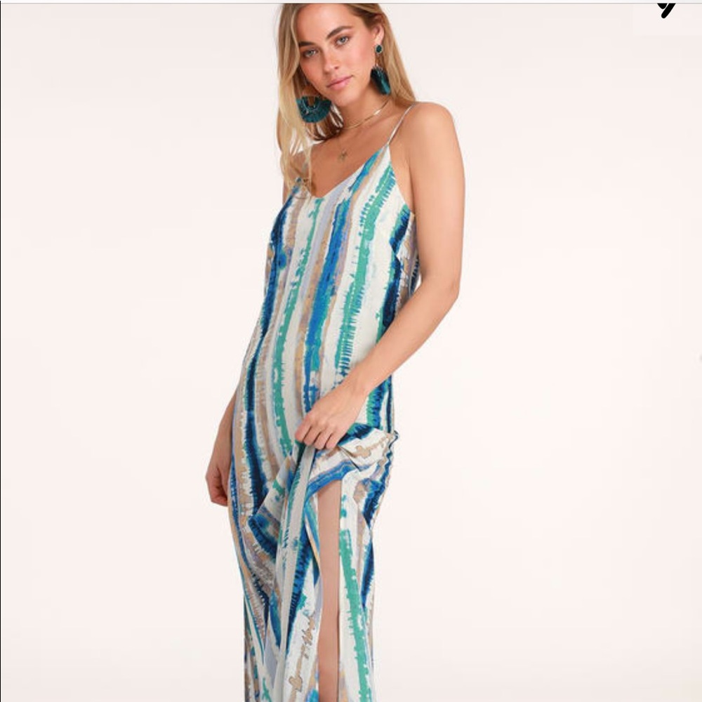 Lulus’s bayside babe cream and blue tie dye